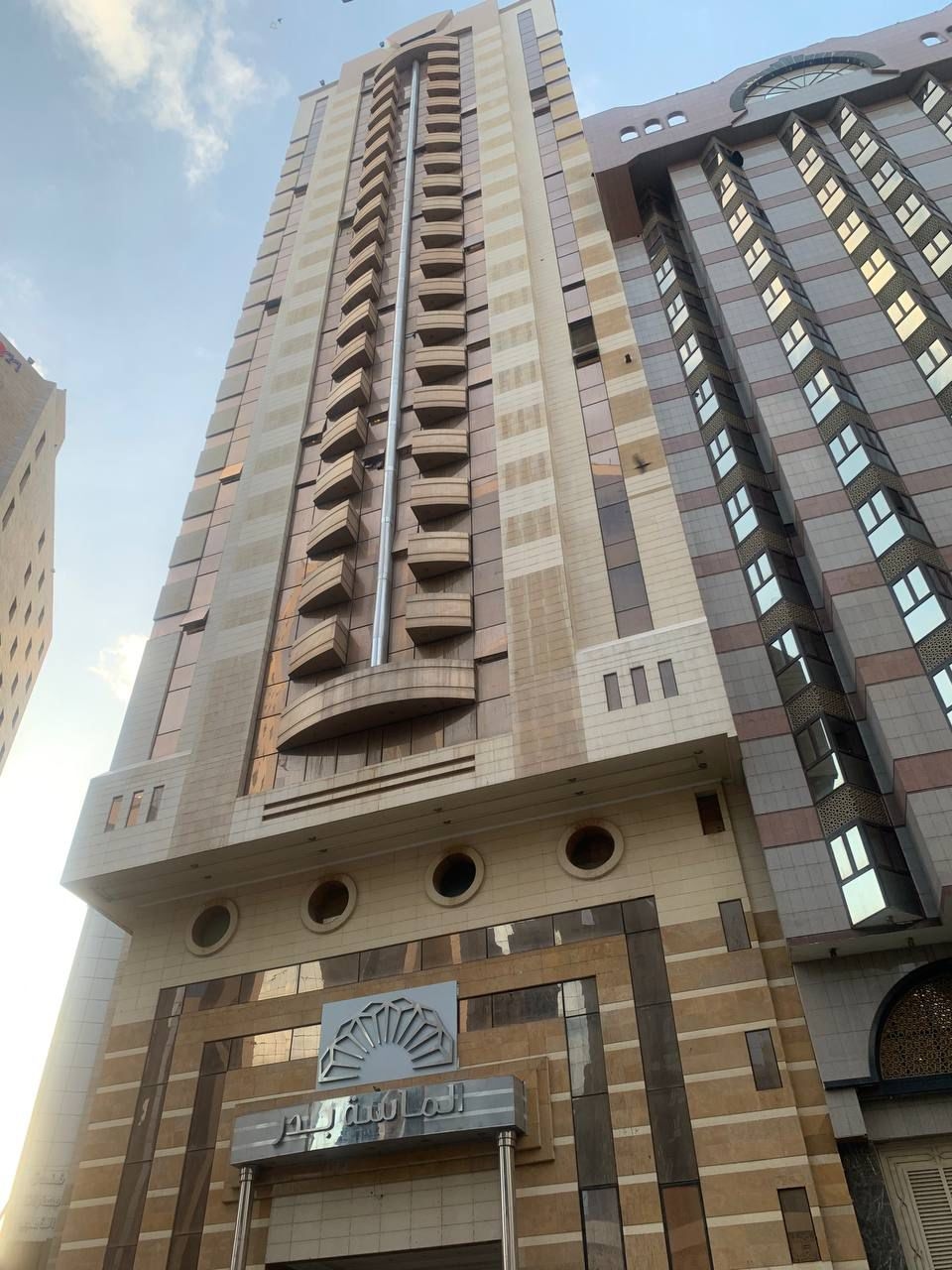 واجهة الفندق