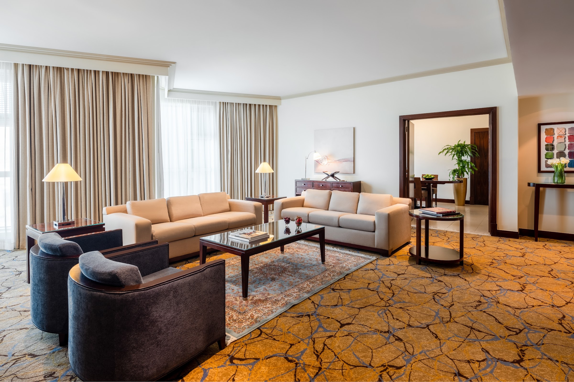 Le salon d'une suite